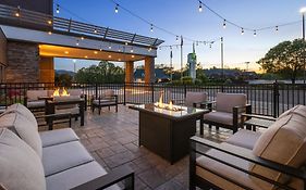 Holiday Inn Roanoke - Tanglewood Route 419 & I 581 By Ihg